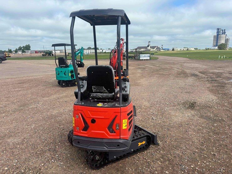 unused-2025-cfg-mx15rx-mini-excavator-image-4