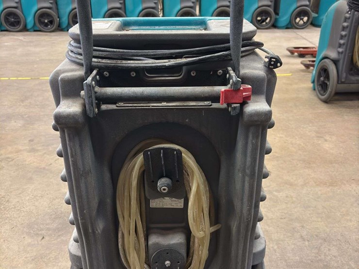 dri-eaz-evolution-lgr-dehumidifier...model:f292-sm…hrs:-5036.9-image-3