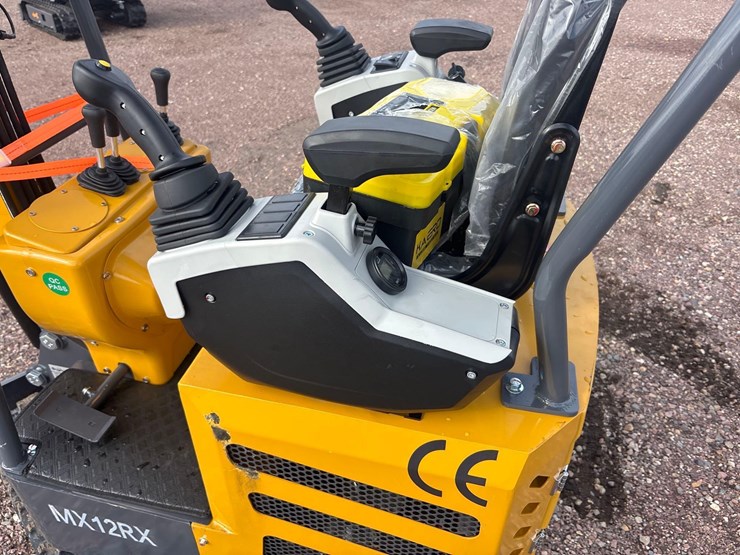 unused-2025-cfg-mx12rx-mini-excavator-image-10