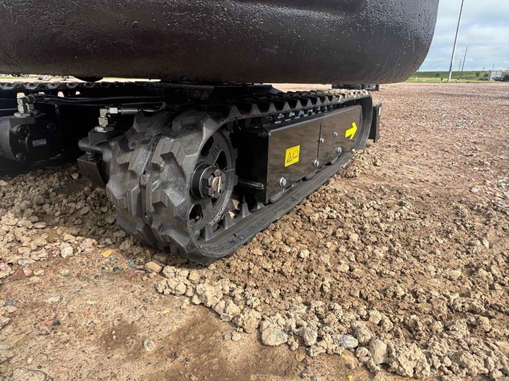 unused-2025-cfg-nt18k-mini-excavator-image-12