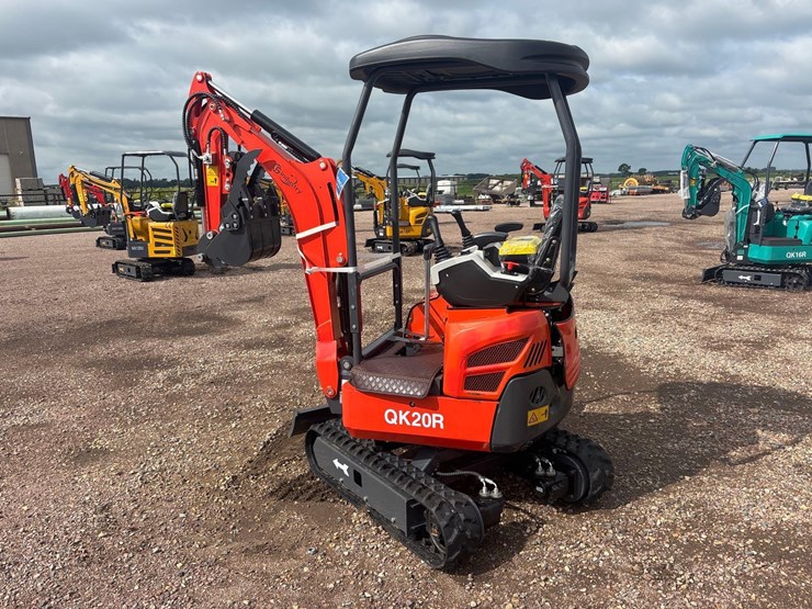 unused-2025-cfg-qk20r-mini-excavator-image-1