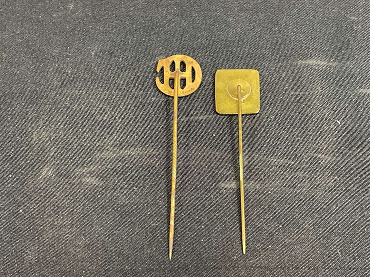 (2)-ihc-straight-pins-image-3