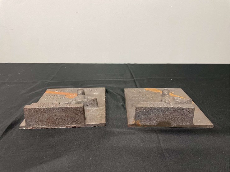 (2)-1983-ih-louisville-foundry-last-iron-image-5