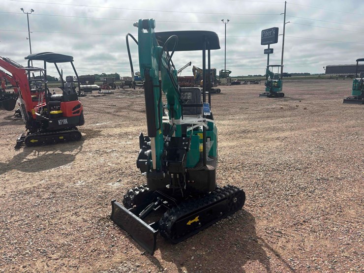 unused-2025-cfg-mh12rx-mini-excavator-image-2