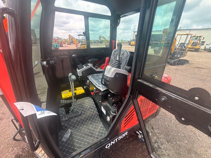 unused-2025-cfg-qnt50r-mini-excavator-image-9