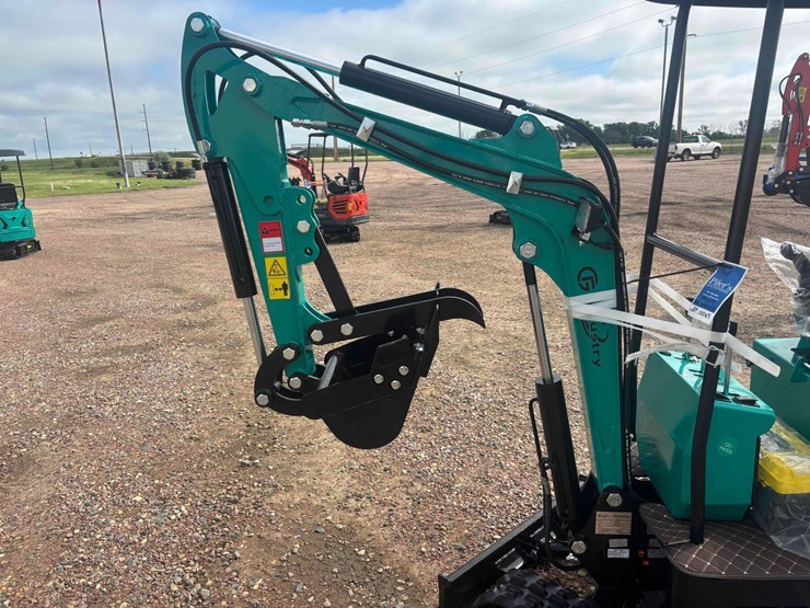 unused-2025-cfg-mh12rx-mini-excavator-image-5