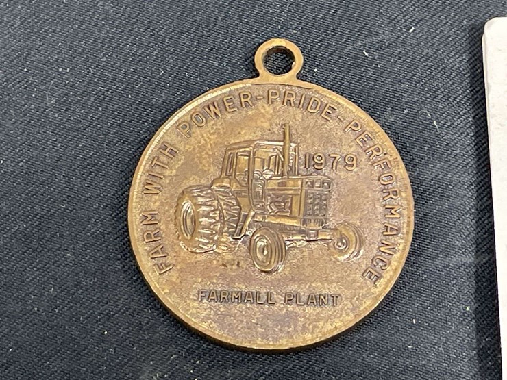 (2)-ih-fob-+-pin-image-2