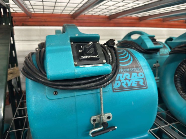 (2)-service-master-turbo-dryers-image-2