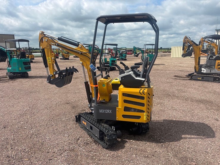 unused-2025-cfg-mx12rx-mini-excavator-image-1