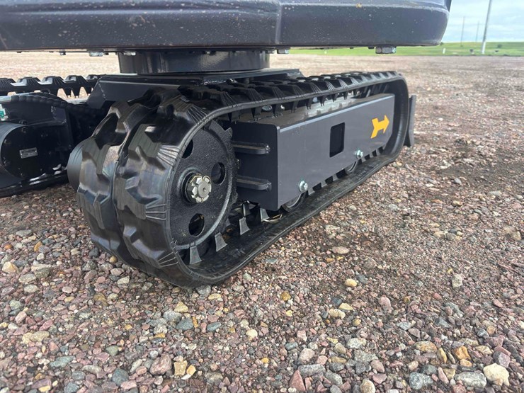 unused-2025-cfg-mx15rx-mini-excavator-image-12