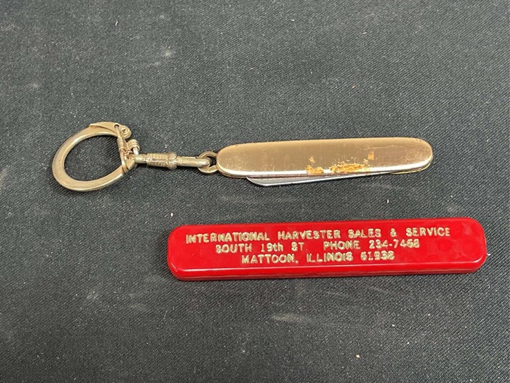 (2)-ih-knives-image-2