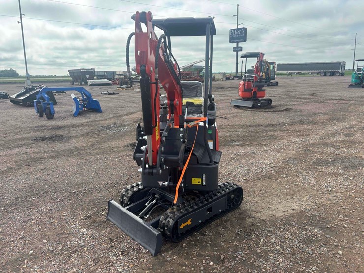 unused-2025-cfg-mx15rx-mini-excavator-image-3