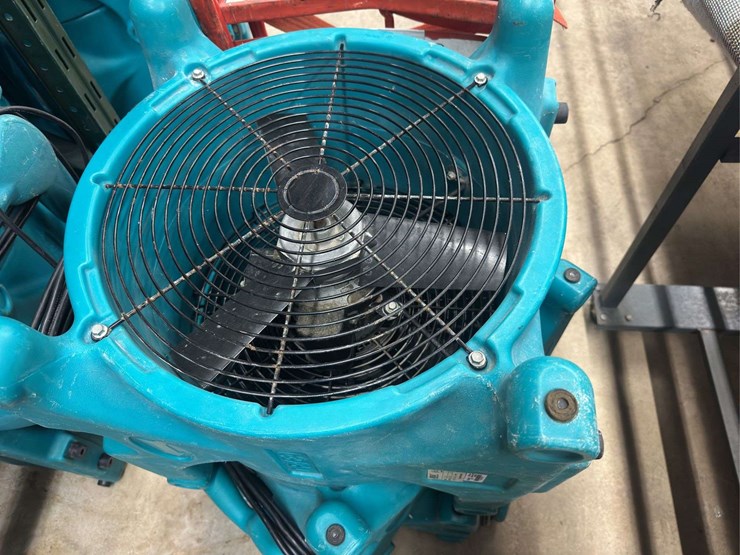 (3)-service-master-ace-turbo-dryers-image-2