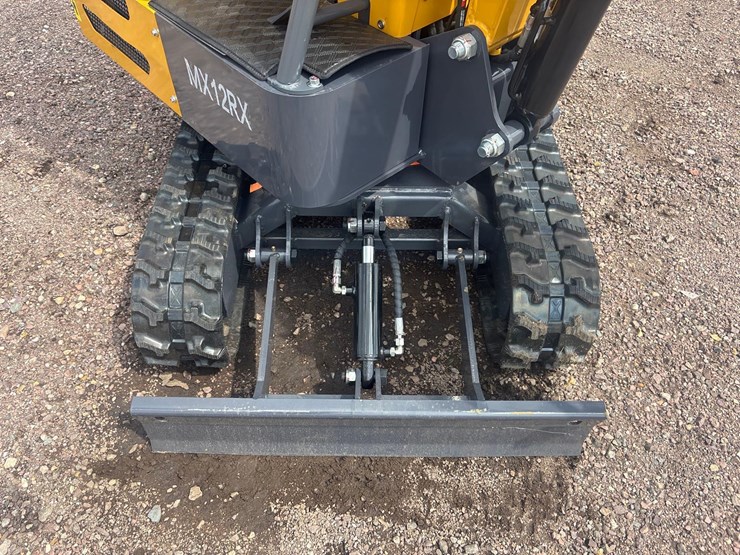 unused-2025-cfg-mx12rx-mini-excavator-image-12