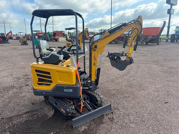 unused-2025-cfg-mx20r-mini-excavator-image-3