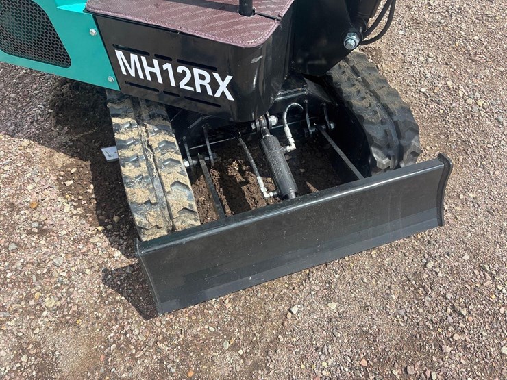 unused-2025-cfg-mh12rx-mini-excavator-image-8
