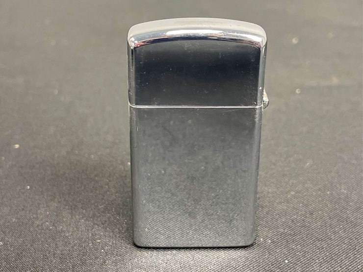 ih-canada-zippo-lighter-nib-image-3