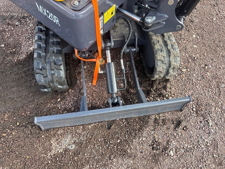 unused-2025-cfg-mx20r-mini-excavator-image-8
