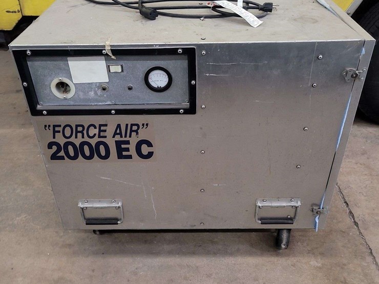 force-air-2000-ec-air-scrubber..-image-1