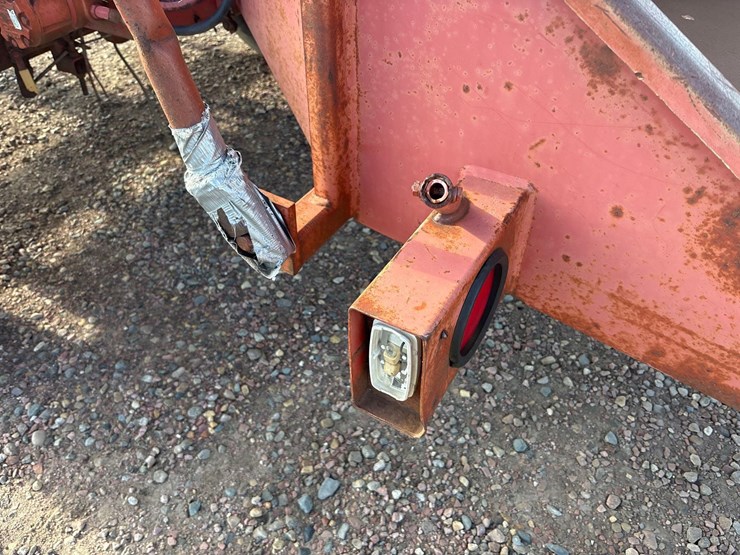 1997-mobark-model-13-torando-tree-chipper-image-14