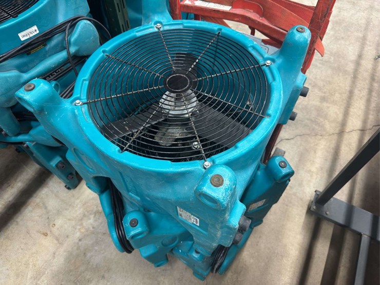 (3)-service-master-ace-turbo-dryers-image-5