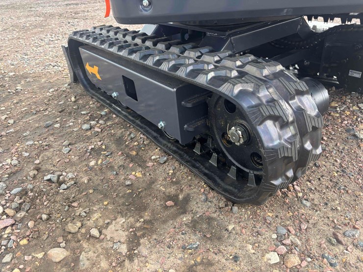 unused-2025-cfg-mx15rx-mini-excavator-image-13