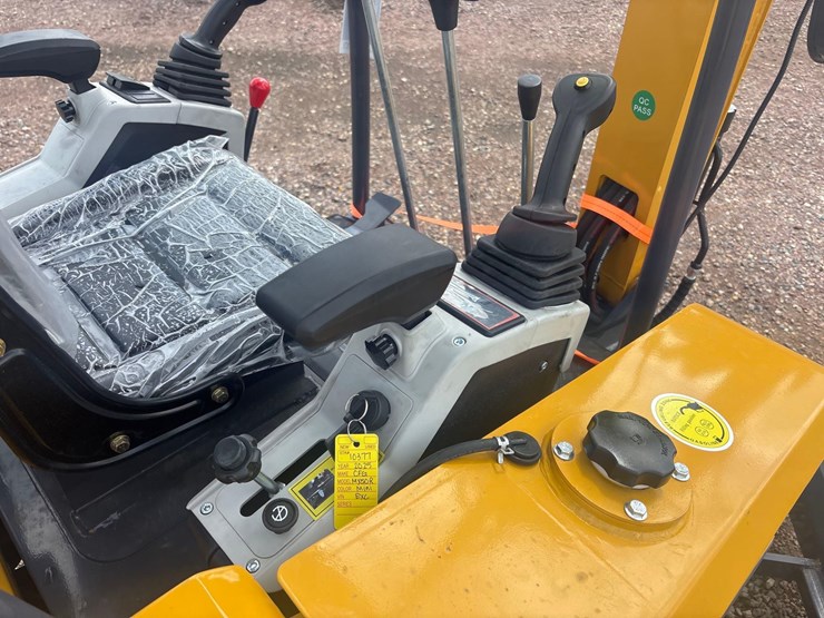 unused-2025-cfg-mx50r-mini-excavator-image-12