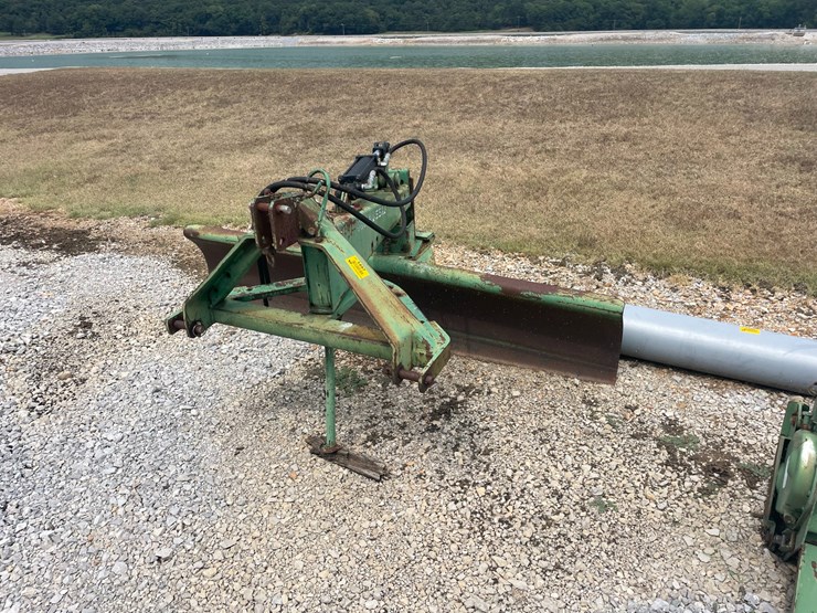 john-deere-115-image-1