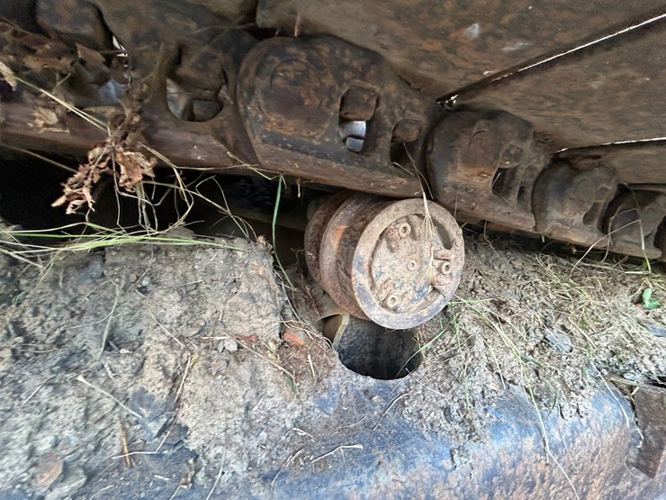 caterpillar-325l-image-8