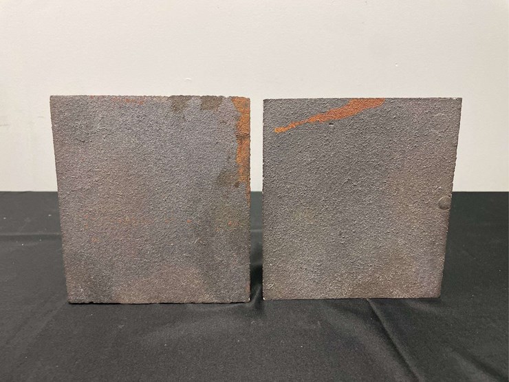 (2)-1983-ih-louisville-foundry-last-iron-image-4