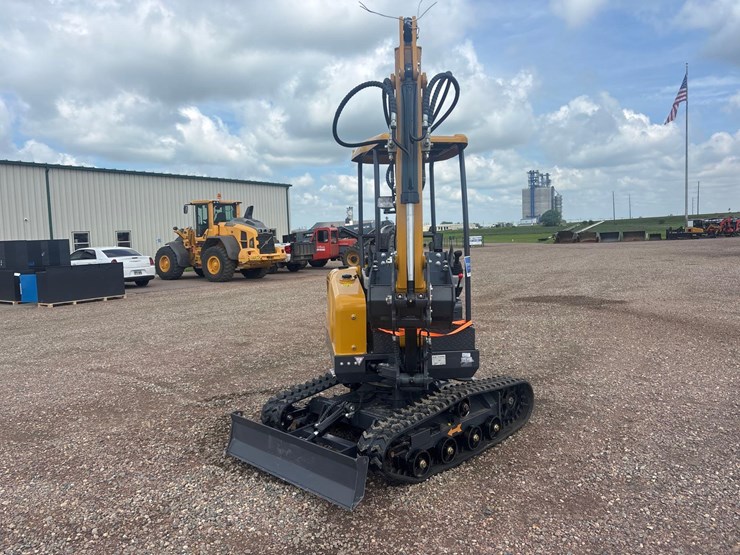 unused-2025-cfg-mx50r-mini-excavator-image-2
