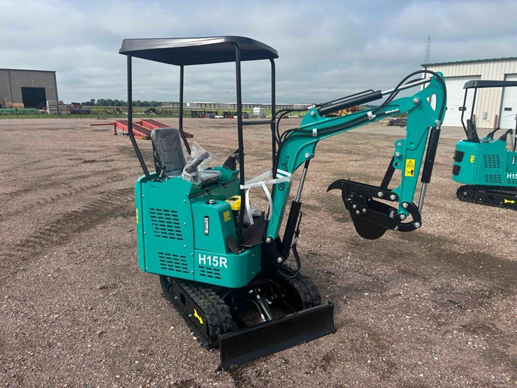 unused-2025-cfg-h15r-mini-excavator-image-2