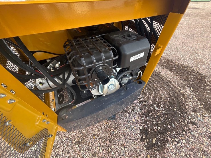 unused-2025-cfg-mx12rx-mini-excavator-image-12