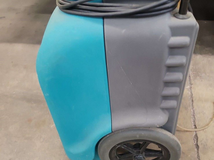 dri-eaz-drizair-1200-dehumidifier..model:f203-sm..total-hrs:4912-image-3