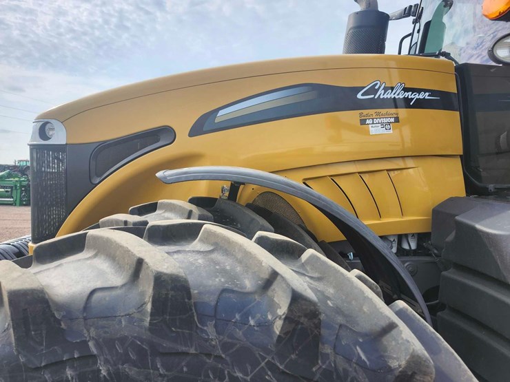 2012-challenger-mt645d-image-8