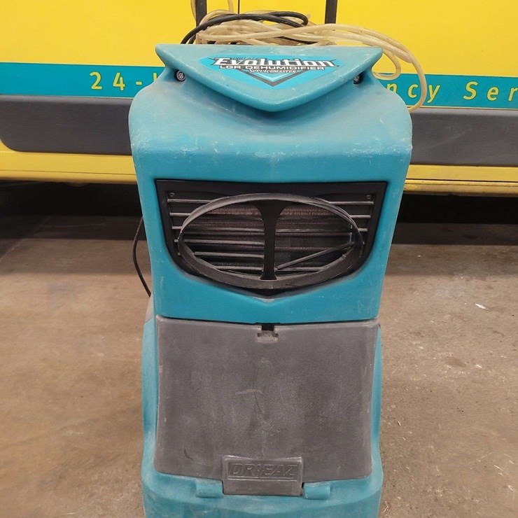 Dri-Eaz Evolution LGR Dehumidifier...Model:F292-SM. Total Hrs:6098