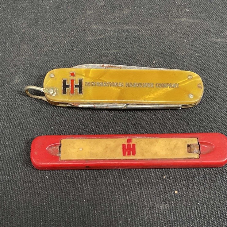 (2) IH Knives