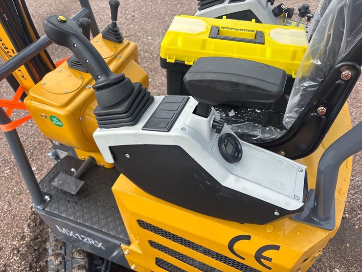 unused-2025-cfg-mx12rx-mini-excavator-image-11
