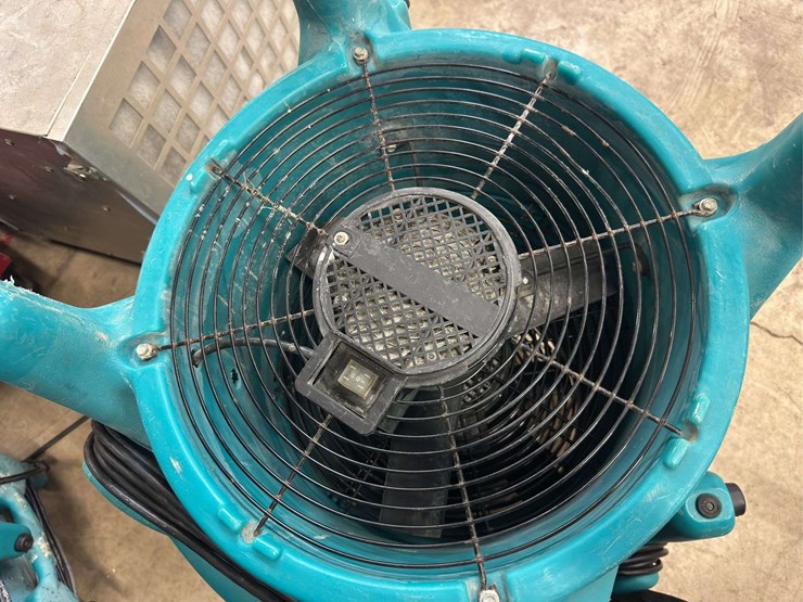 (3)-service-master-ace-turbo-dryers-image-2