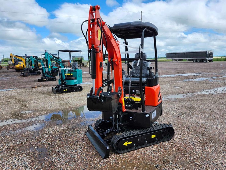 unused-2025-cfg-nt18k-mini-excavator-image-4