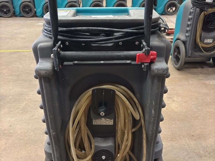 dri-eaz-evolution-lgr-dehumidifier...model:f292-sm…hrs:-2597.6-image-3