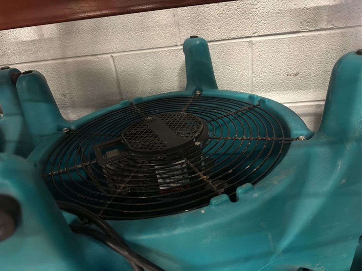 (3)-service-master-ace-turbo-dryers-image-5