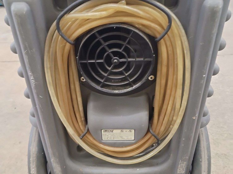 dri-eaz-drizair-1200-dehumidifier..model:f203-sm..total-hrs:4450-image-3