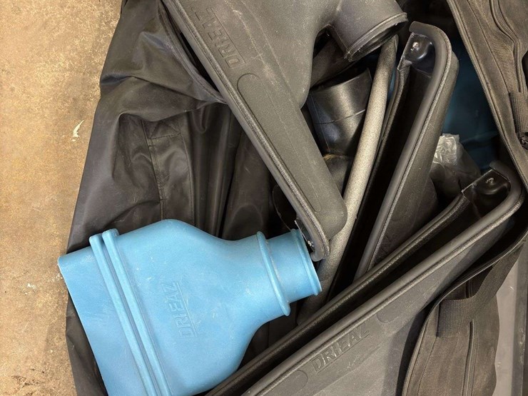 dri-eaz-attachments,-hoses,-and-bags-image-1
