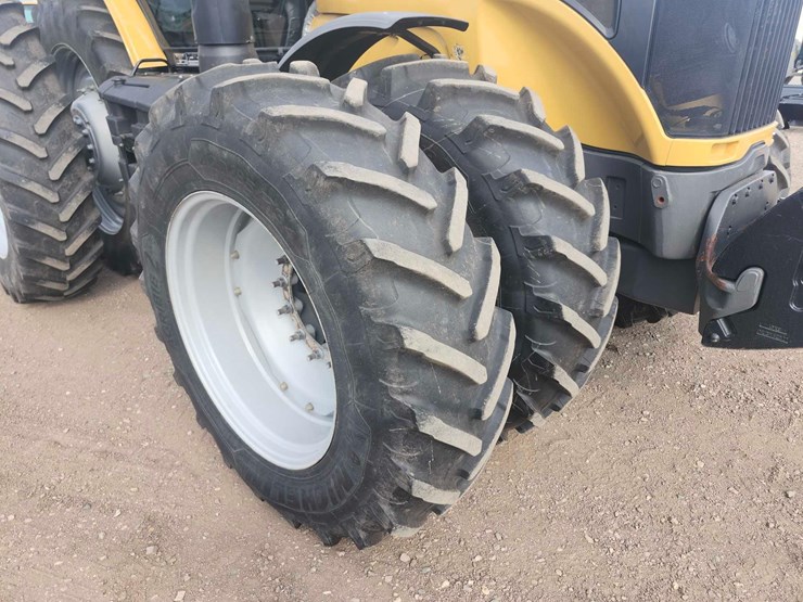 2012-challenger-mt645d-image-25