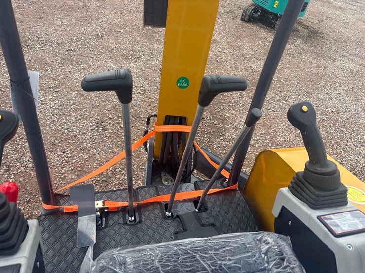 unused-2025-cfg-mx50r-mini-excavator-image-10
