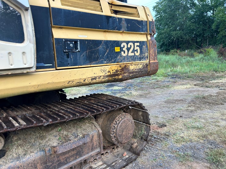 caterpillar-325l-image-61