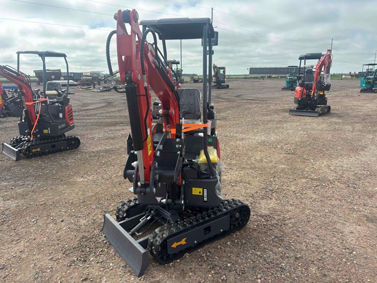unused-2025-cfg-mx15rx-mini-excavator-image-3