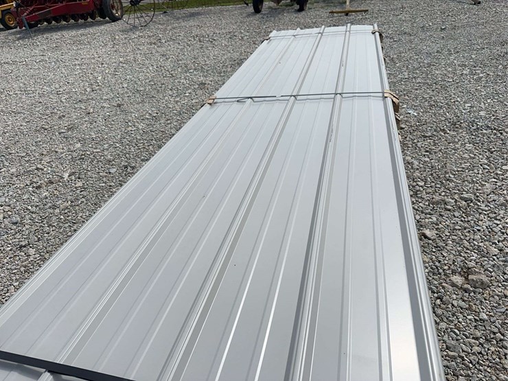 (25)-ash-gray-pole-barn-siding-image-3
