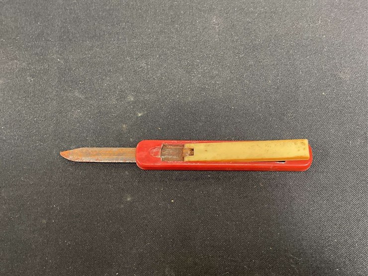 (2)-ih-knives-image-3